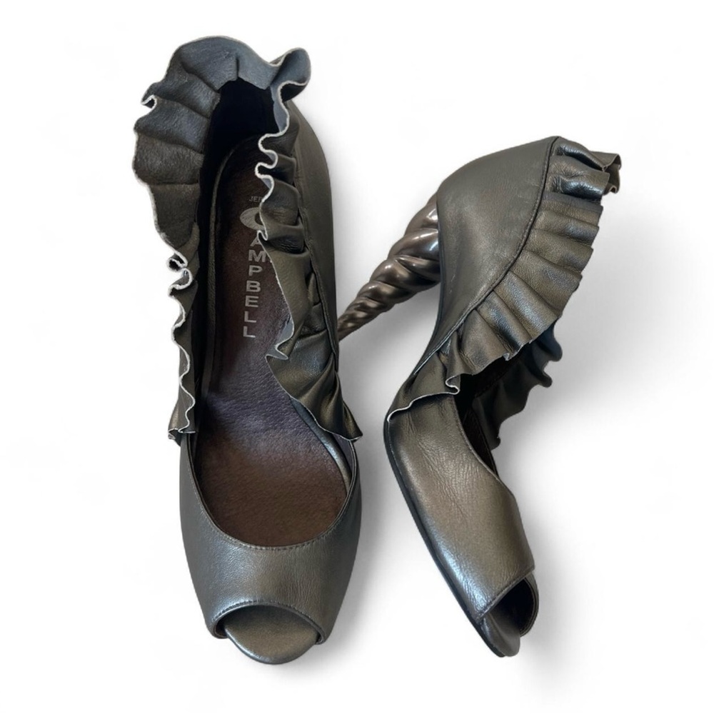 NWOT- Jeffrey Campbell Michael Patent Metallic Leather  Grey/Green Pumps